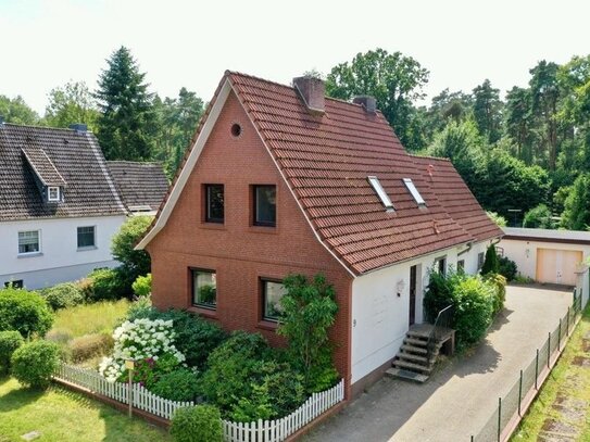 Einfamilienhaus mit großzügigem Garten in ruhiger Lage