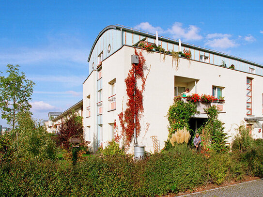 2 Zimmer mit Balkon (WBS muss vorliegen)