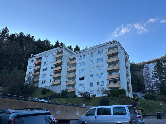 Schöne ruhige Wohnung mit Ausblick