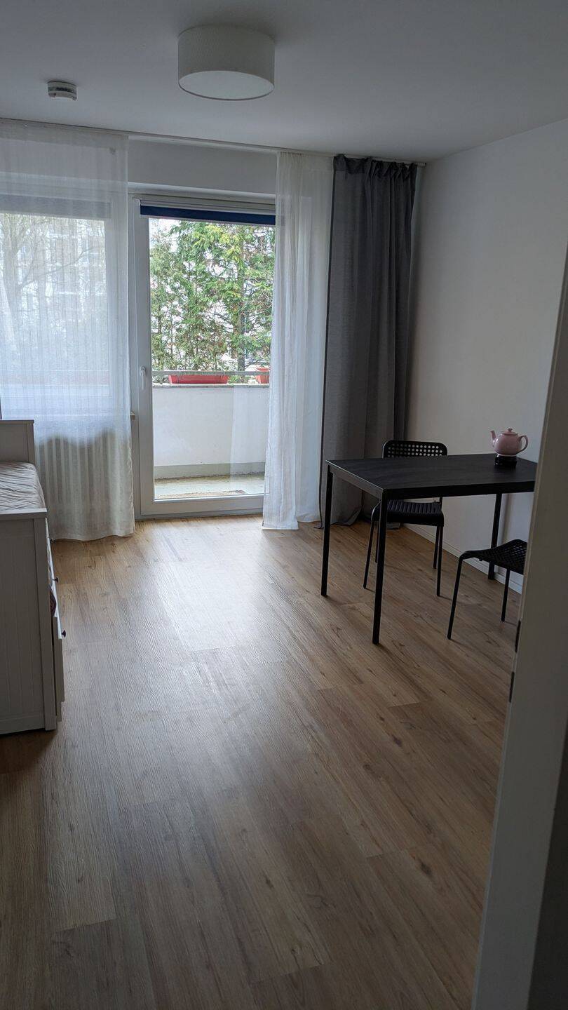 Möbliertes 1-Zimmer-Apartment mit TG-Stellplatz zur Untermiete bis 30.06.2026