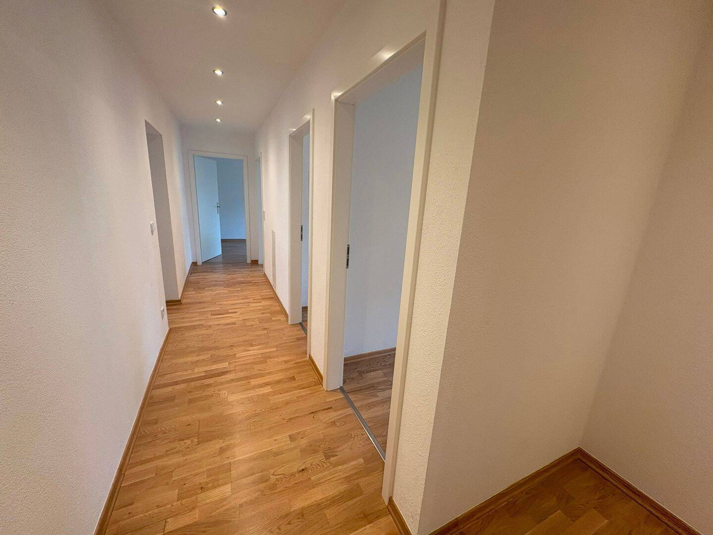 3-Zimmer-Wohnung im grünen und ruhigen Berlin-Marienfelde - Photo 1