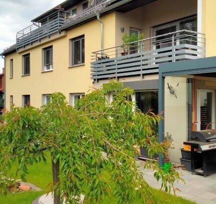 2,5 Raum DG-WE mit großer Dachterrasse und Blick ins Grüne