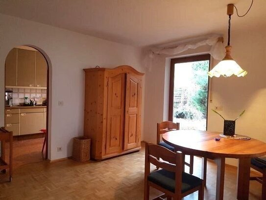 1-Zimmer-WG-Mietwohnung mit Balkon+Terrasse/Garten/Küchennutzung, im SW von München (15km zur Stadtmitte) Richtung Star…