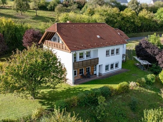 Gepflegtes Einfamilienhaus mit Einliegerwohnung in Höhenlage von Rittersdorf bei Bitburg.