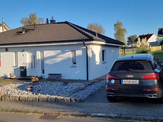 Neuwertiger TOP Bungalow mit weiterem Baugrundstück