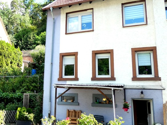 Landstuhl - Einfamilienhaus in ruhiger Lage mit schöner Aussicht