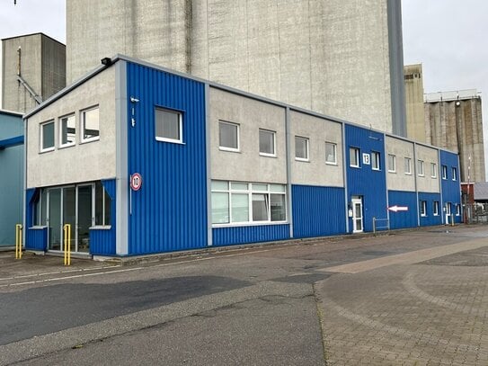 Büro-/Praxis-/Schulungsflächen mit Werkstatt/Labor/Lager (Gesamtfläche 373 m²) im Husumer Außenhafen