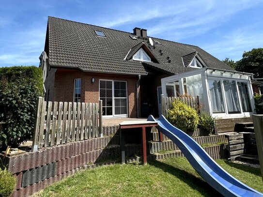 Wundervolle Doppelhaushälfte in Toppenstedt - finden Sie Ihr ländliches Familienglück