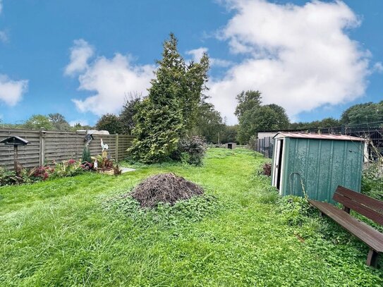 Baugrundstück mit Altbestand in gefragter Lage