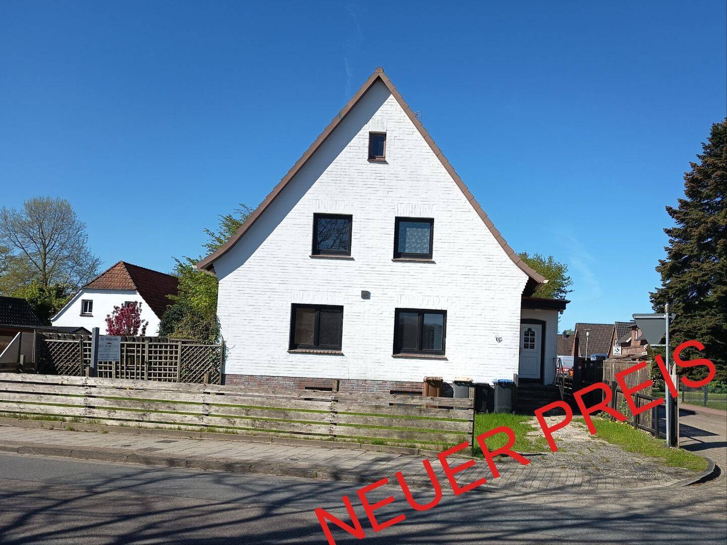 Real Estate Title Image Background