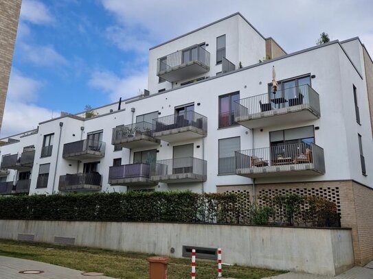 Schöne 3 Zimmer-Wohnung mit Dachterrasse