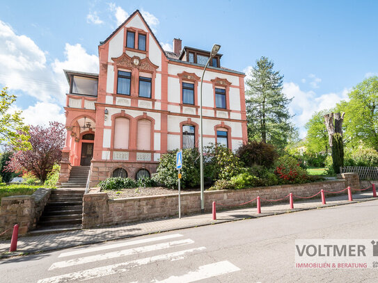 JUGENDSTIL - einzigartige Stadtvilla mit vier Garagen und separatem Baugrundstück in Friedrichsthal!