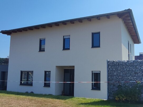 Ein modernes Familienhaus mit großem Garten in Gladenbach