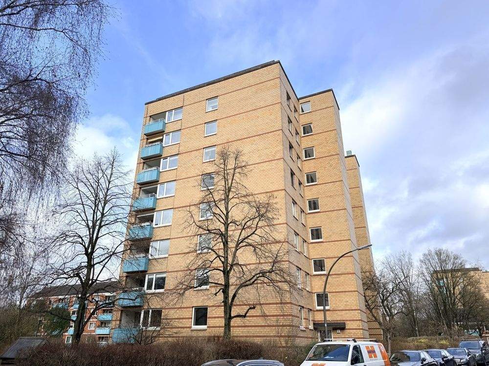 Sonnige, ruhig gelegene Hochparterre-Wohnung mit Südloggia und TG-Platz nahe dem AEZ