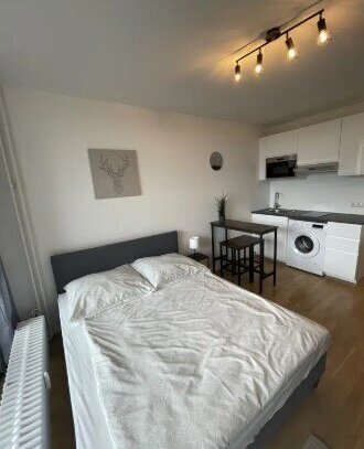 Voll möblierte Wohnung mit 1 Zimmer