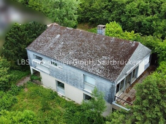 Trier Heiligkreuz - Traumhaus im Dornröschenschlaf in exklusiver Lage über den Dächern der Stadt