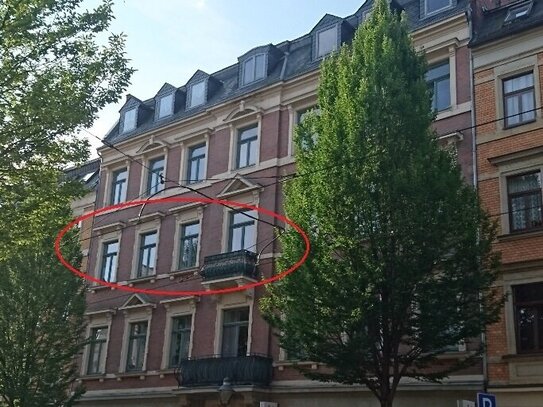 Zentrumsnahe 2-R-Wohnung, Balkon am Schlafzimmer, Garten, abgeschl. PKW-Stellplätze im Hof