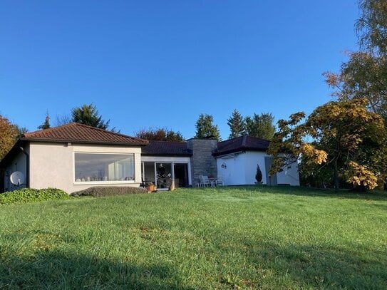 Objekt 040/31 Charmantes Einfamilienhaus mit traumhaftem Ausblick in 74831 Gundelsheim-Höchstberg