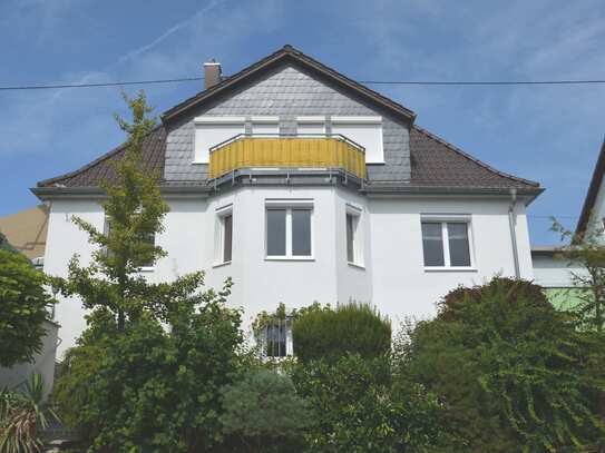 Historischer Charme trifft auf modernen Wohnkomfort: Ihr Traumhaus in Aidlingen wartet auf Sie!