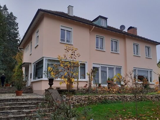 Repräsentative Stadtvilla im Toskanischen Stil, Nähe Innenstadt von St. Ingbert "Für ein Wohngefühl wie in der Toskana"