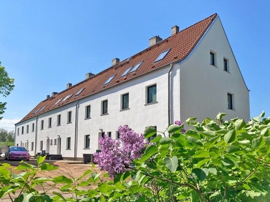 Idyllisches Reihenmittelhaus mit eigener Terrasse im schönen Seegebiet Mansfelder Land!