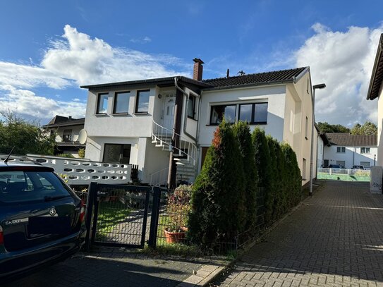 2-Familienhaus in beliebter Wohnlage mit Ölbergblick in Königswinter-Thomasberg