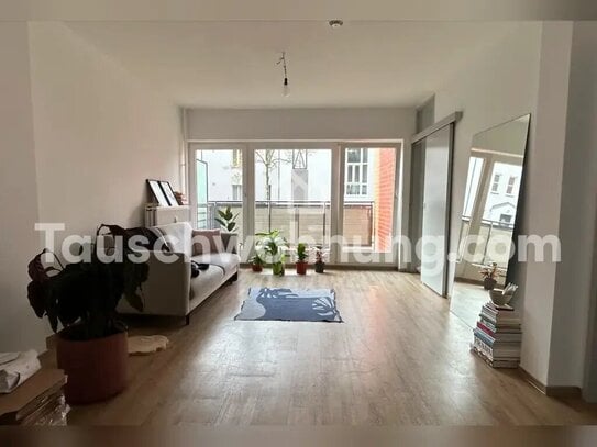 [TAUSCHWOHNUNG] 2-Z Wohnung in Hallesches Tor, Balkon, Garage - gg 1-Z W