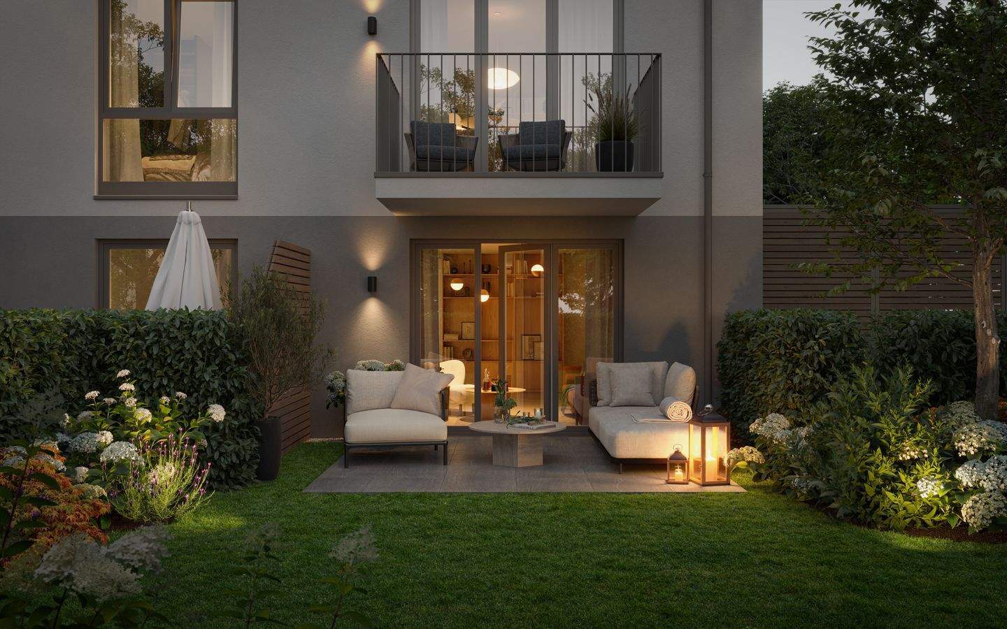 QQI: 2-Zimmer-Gartenwohnung in München: Ostterrasse, Souterrain-Hobbyraum & eigener Garten