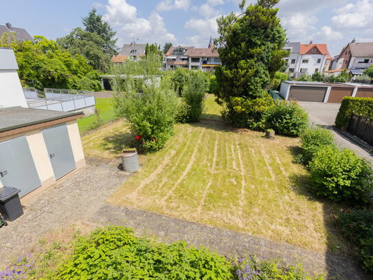 Ein bis Zweifamilienhaus mit großem Garten & viel Potenzial in ruhiger guter Lage