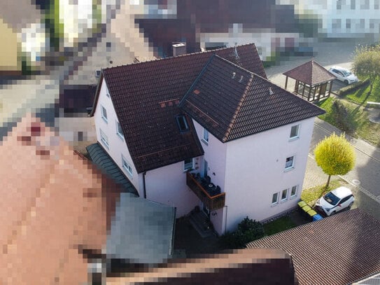 Dreifamilienhaus in zentraler Lage von Plech - Zwei Wohnungen vermietet, Dachgeschoss bezugsfrei!