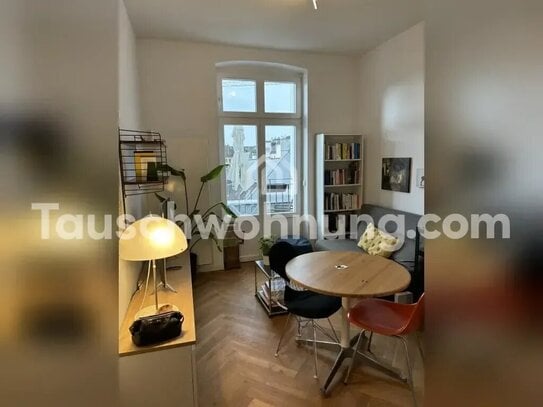 [TAUSCHWOHNUNG] 2 Zi. Altbau mit Balkon in DUS gegen WG/Whg. in CGN