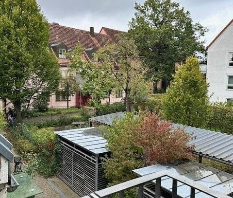 3 Zimmer-Maisonette-Wohnung mit EBK in ER-Sieglitzhof | modern, zentrumsnah und trotzdem im Grünen