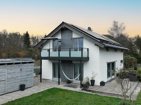 Modernes Einfamilienhaus in idyllischer Feldafinger Lage - stilvoll, nachhaltig & familienfreundlich