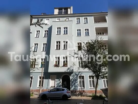 [TAUSCHWOHNUNG] Biete 4 Zi. Altbau im Samariterkiez - suche 3 Zi. Wohnung