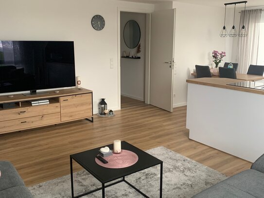 Neuwertige 3,5 Zimmer-Wohnung mit gehobener Ausstattung