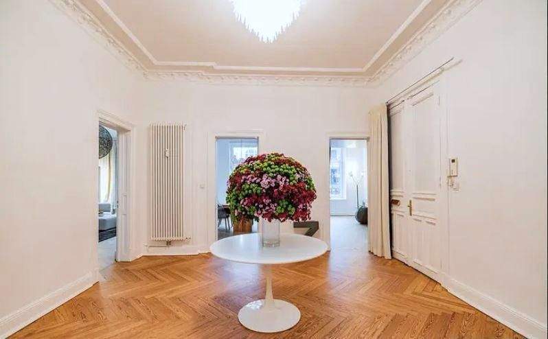 HISTORSICHER KLASSIKER IN TOPLAGE AUF DER UHLENHORST