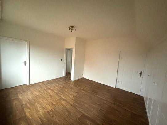 Frisch renovierte 3-Zimmerwohnung, 1. Bezug nach Sanierung.