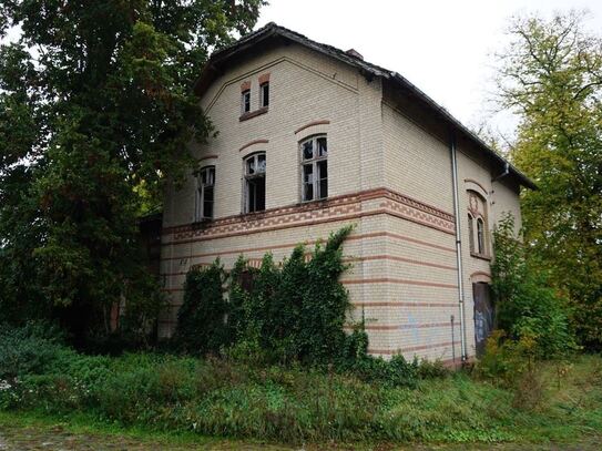 2 Gebäude! - Historisches Sanierungsobjekt in Plau am See