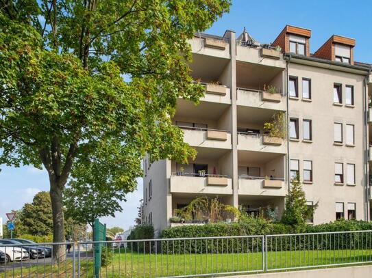 helle Wohnung mit Südbalkon und TG-Stellplatz