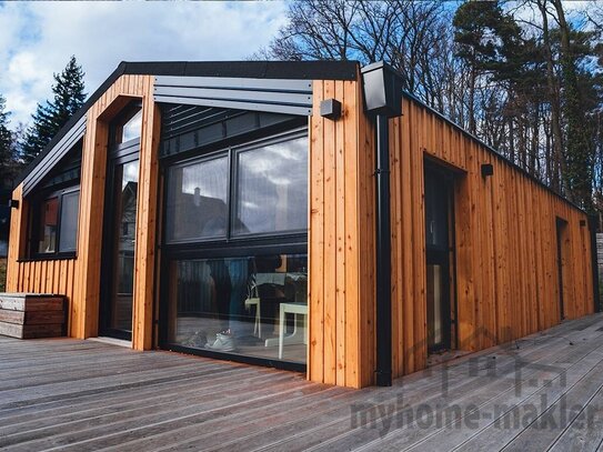 Ein neues Haus mit voller Fantasie, mit neuen Formen und Farben in in Schnaittach Laipersdorf