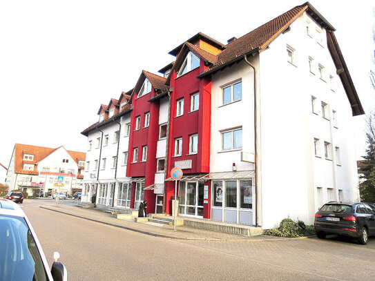 Zentrale Toplage - Moderne 3,5 Zimmer Wohnung mit Balkon + Tiefgarage in Crailsheim zu verkaufen