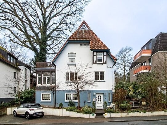 Stilvolle Maisonette-Wohnung in Bremer Villa