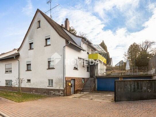 Charmantes Einfamilienhaus in ruhiger Lage mit Garten, Terrasse und Stellplätzen