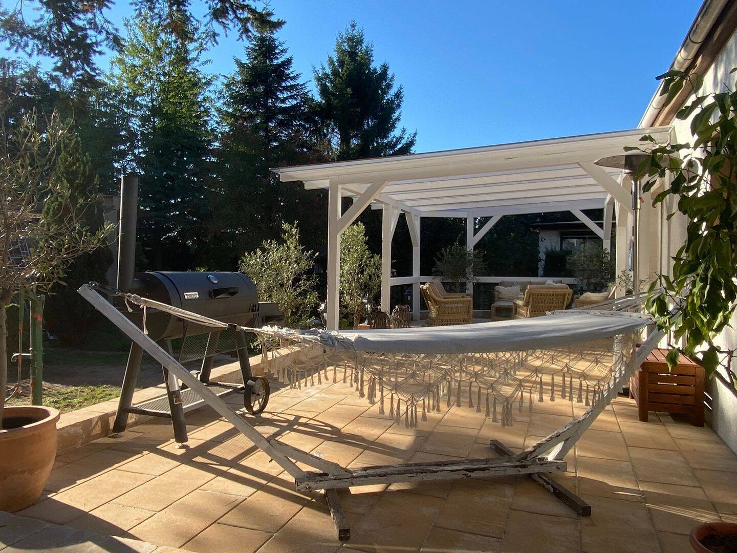 Ideal für Natur- und Ruhesuchende! Mit großem Garten und Sonnenterrasse! - Photo 1