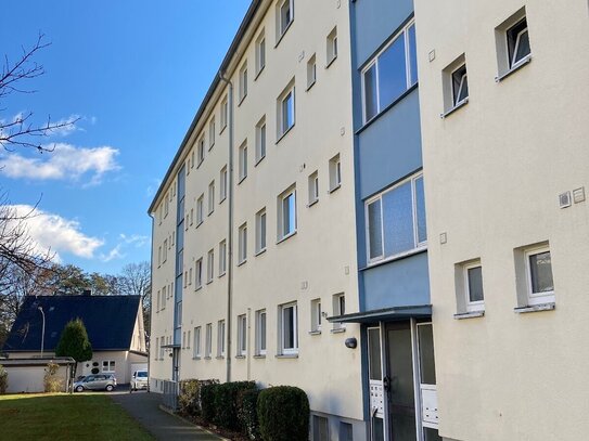 4 Zimmer mit Balkon, Am Heilandsfrieden 11, 2. OG re, ID 94440