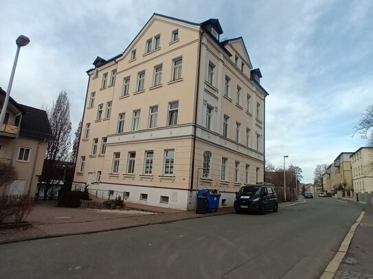 3- Raum Wohnung mit großem Balkon zu verkaufen