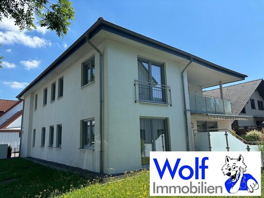 RESERVIERT !! Moderne großzügige Etagenwohnung mit schönem Balkon