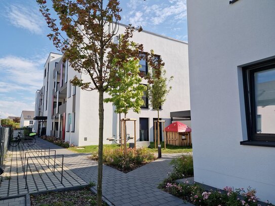 91m² Komfortzone mit großem Balkon in Pioneer Park Hanau - Energieeffizient und Provisionsfrei!