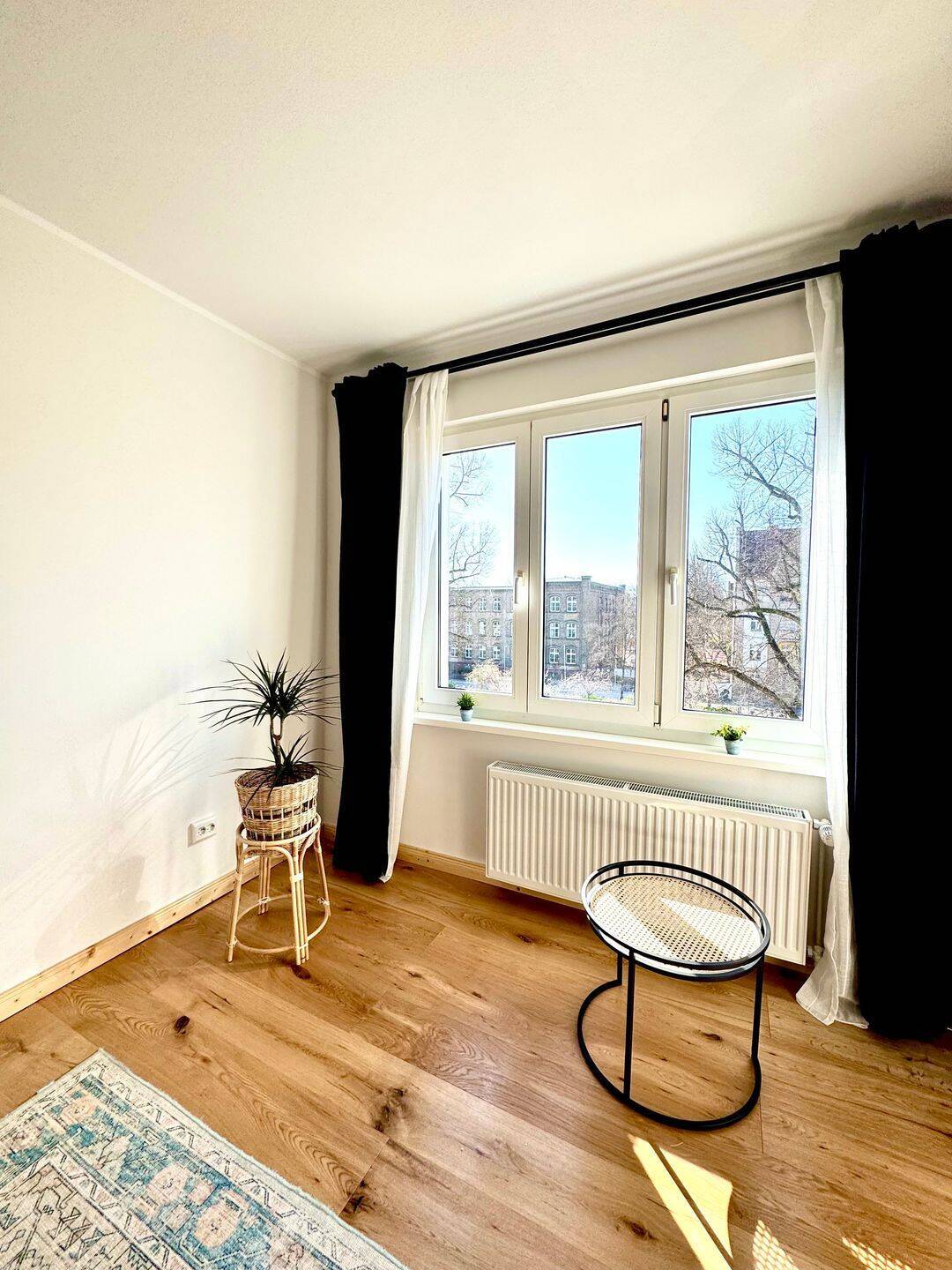 Helle, freundliche Zweizimmerwohnung. Erstbezug nach Kernsanierung. - Photo 1