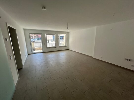 Moderne 2 ZKB Wohnung in EG eines Neubaus